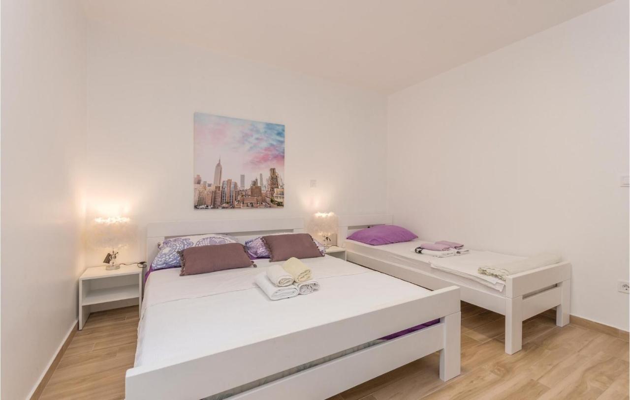 Apartments In Turanj, 20M From The Beach Sukosan Bagian luar foto