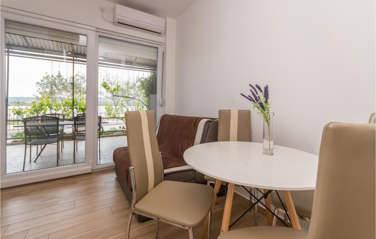 Apartments In Turanj, 20M From The Beach Sukosan Bagian luar foto