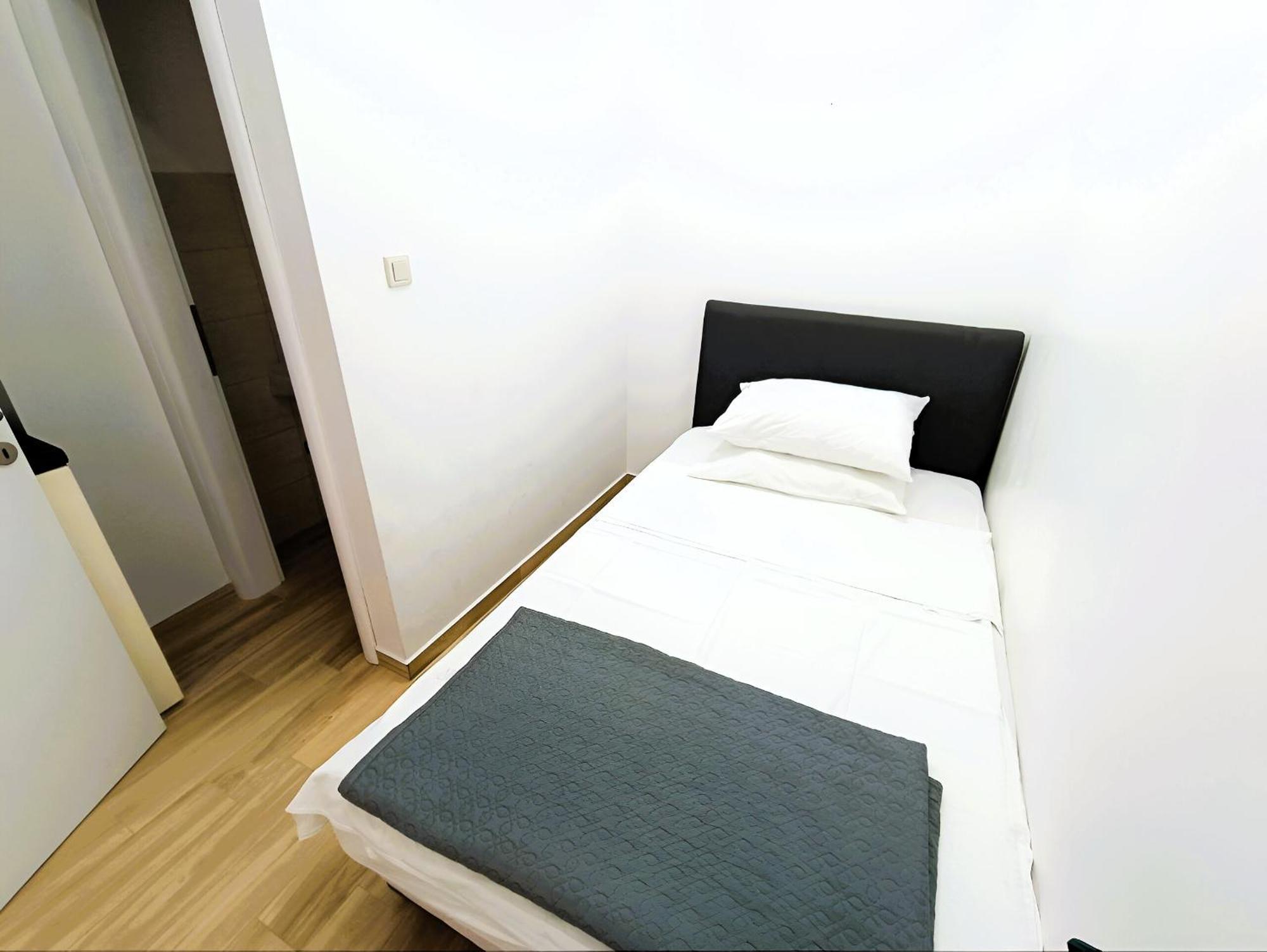 Apartments In Turanj, 20M From The Beach Sukosan Bagian luar foto
